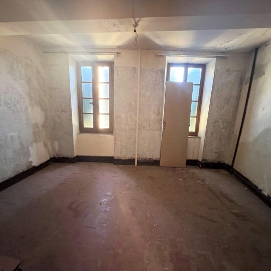  11-34 IMMOBILIER : Immeuble | AIGUES-VIVES (34210) | 250 m2 | 59 000 € 