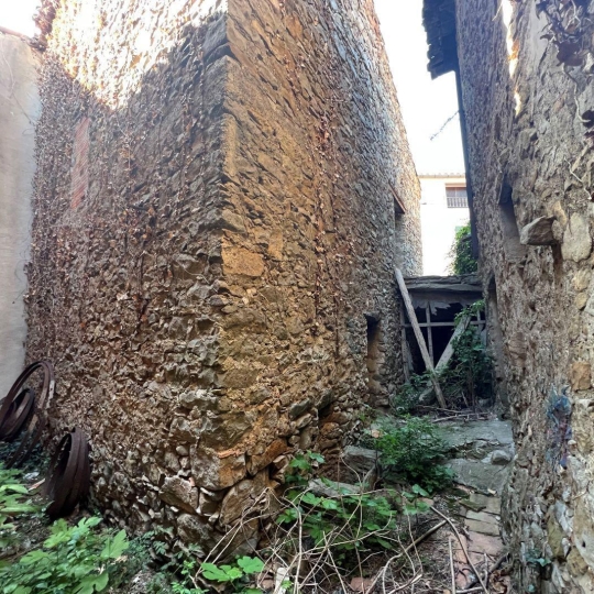  11-34 IMMOBILIER : Immeuble | AIGUES-VIVES (34210) | 250 m2 | 59 000 € 