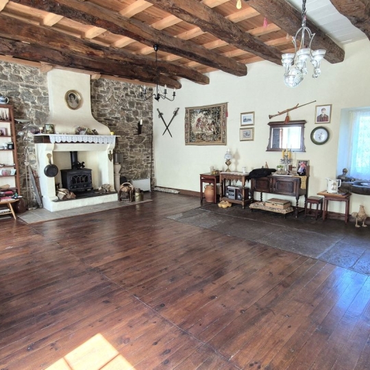  11-34 IMMOBILIER : House | CASSAGNOLES (34210) | 207 m2 | 219 000 € 