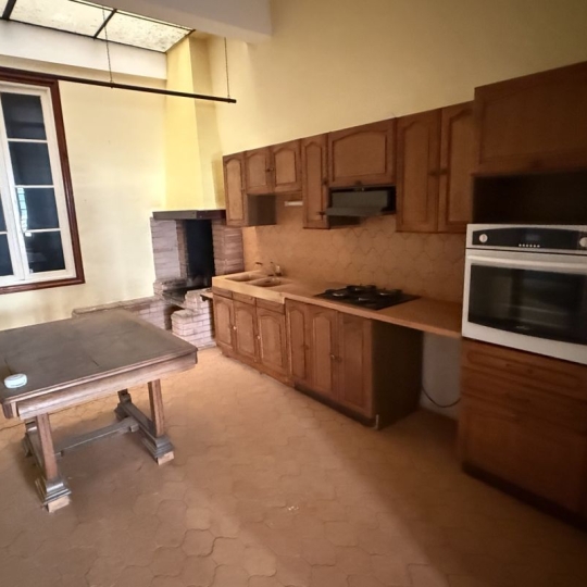  11-34 IMMOBILIER : Immeuble | OLONZAC (34210) | 220 m2 | 138 000 &euro; 