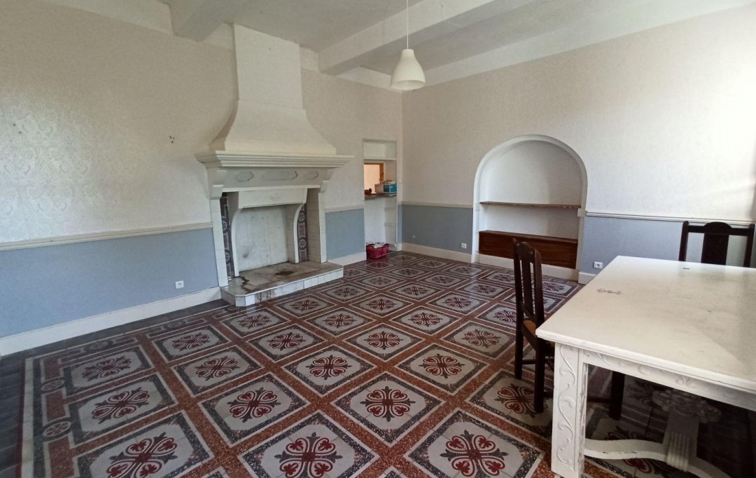 11-34 IMMOBILIER : Domain / Estate | NARBONNE (11100) | 570 m2 | 593 000 € 