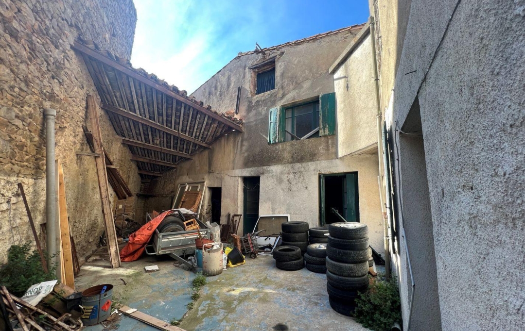 11-34 IMMOBILIER : Immeuble | AIGUES-VIVES (34210) | 250 m2 | 59 000 € 