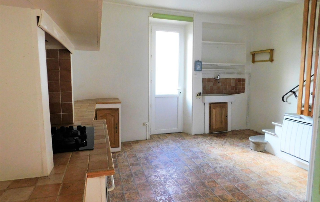 11-34 IMMOBILIER : House | LA CAUNETTE (34210) | 66 m2 | 99 000 € 