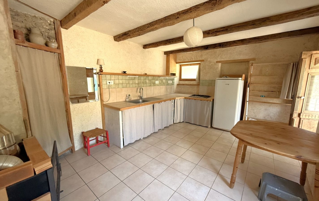 11-34 IMMOBILIER : House | VELIEUX (34220) | 84 m2 | 126 000 € 