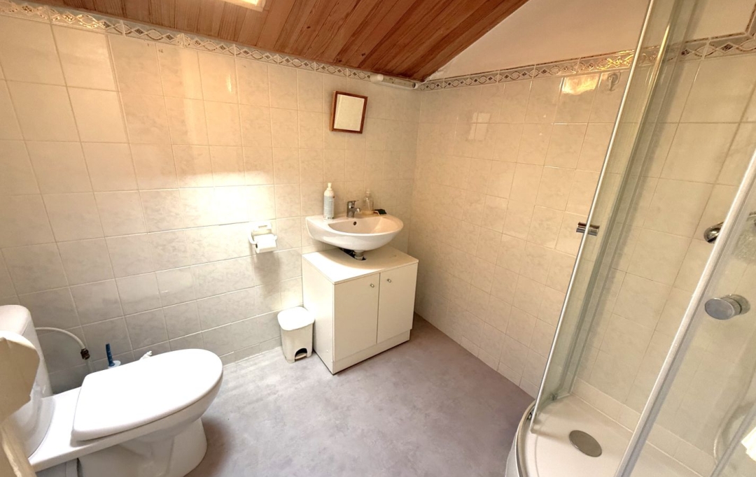 11-34 IMMOBILIER : House | VELIEUX (34220) | 84 m2 | 126 000 € 