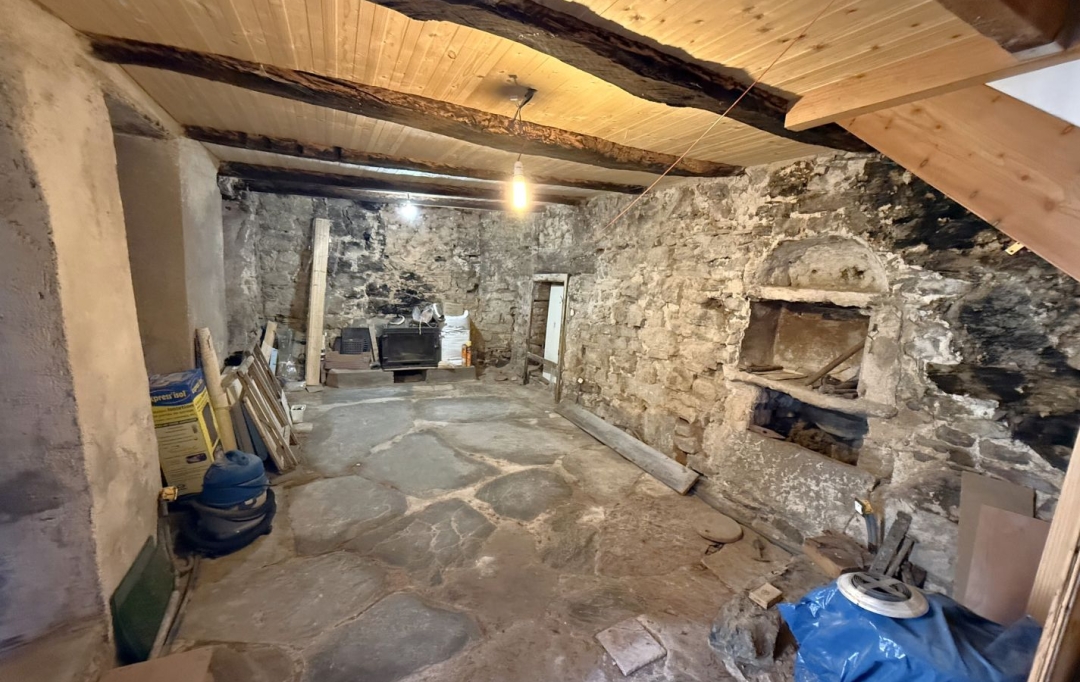 11-34 IMMOBILIER : House | VELIEUX (34220) | 84 m2 | 126 000 € 