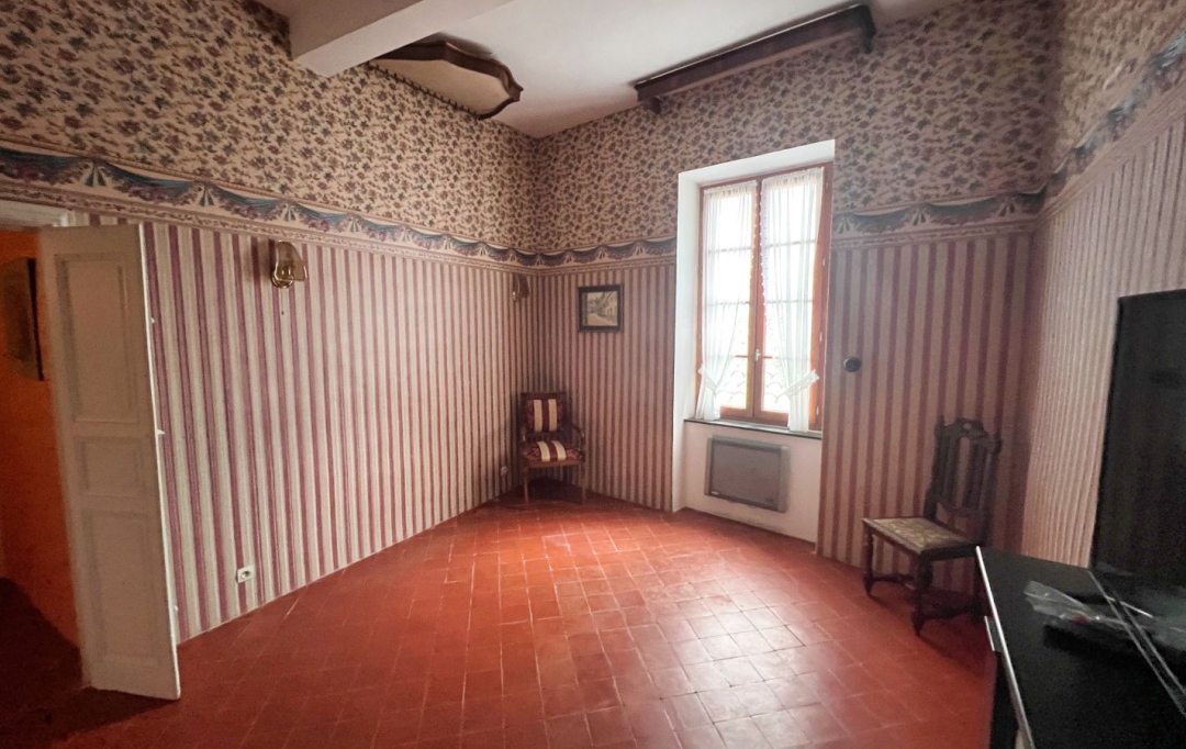 11-34 IMMOBILIER : Maison / Villa | MONTOULIERS (34310) | 208 m2 | 248 000 € 