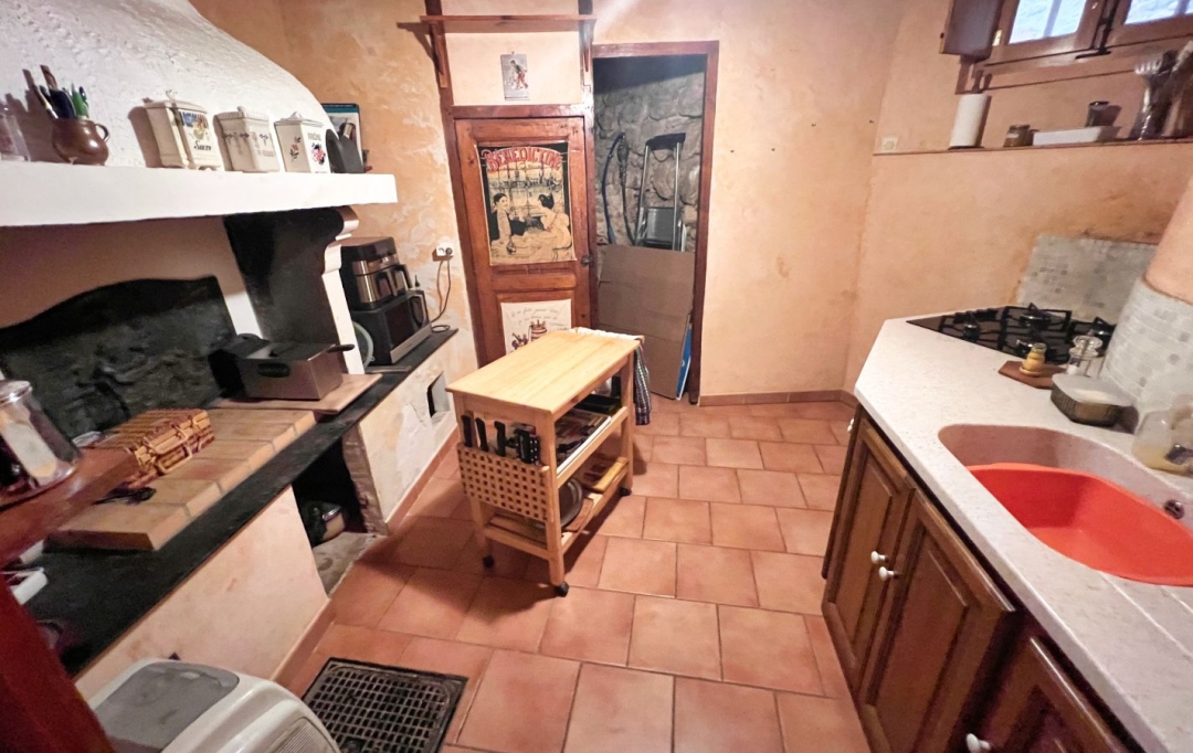 11-34 IMMOBILIER : Maison / Villa | MONTOULIERS (34310) | 208 m2 | 248 000 € 