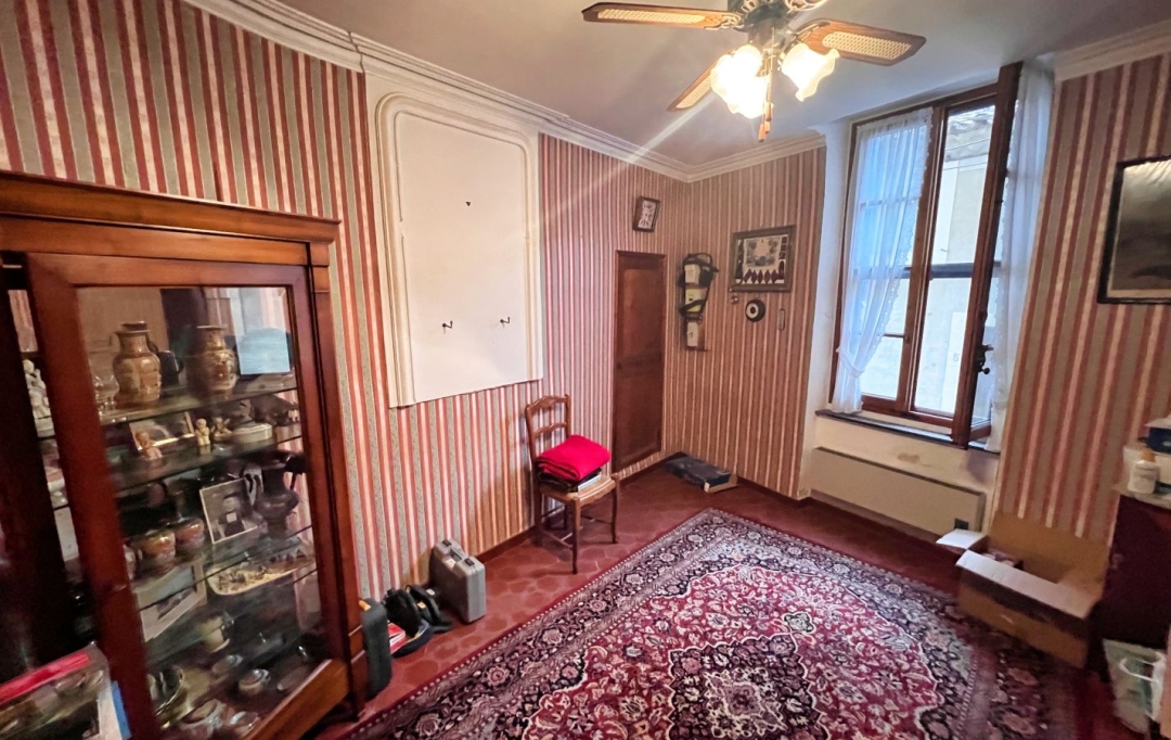 11-34 IMMOBILIER : Maison / Villa | MONTOULIERS (34310) | 208 m2 | 248 000 € 