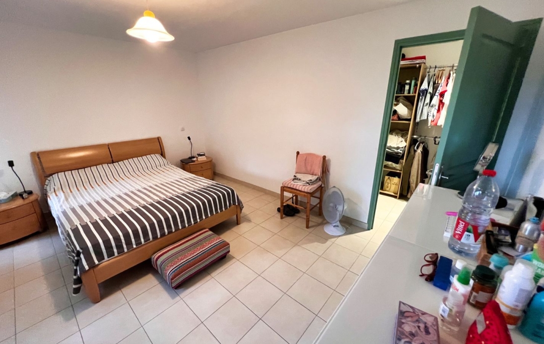 11-34 IMMOBILIER : House | CRUZY (34310) | 153 m2 | 165 000 &euro; 