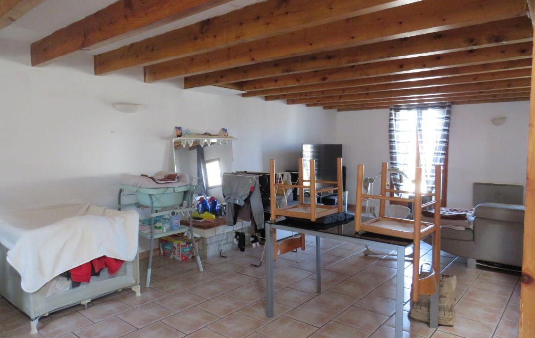 11-34 IMMOBILIER : Building | OLONZAC (34210) | 179 m2 | 188 000 € 