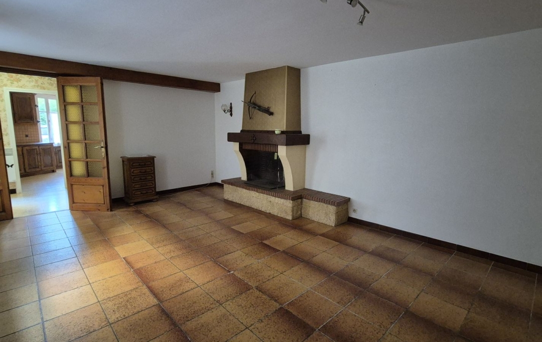 11-34 IMMOBILIER : Maison / Villa | AZILLE (11700) | 122 m2 | 140 000 € 