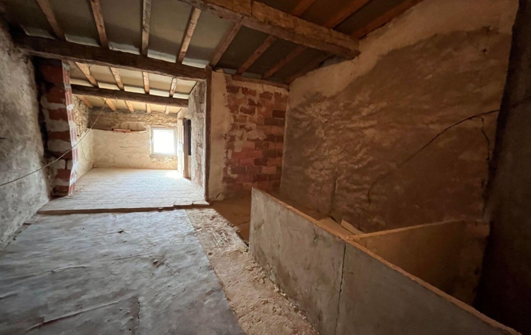 11-34 IMMOBILIER : Maison / Villa | AZILLANET (34210) | 153 m2 | 79 500 € 
