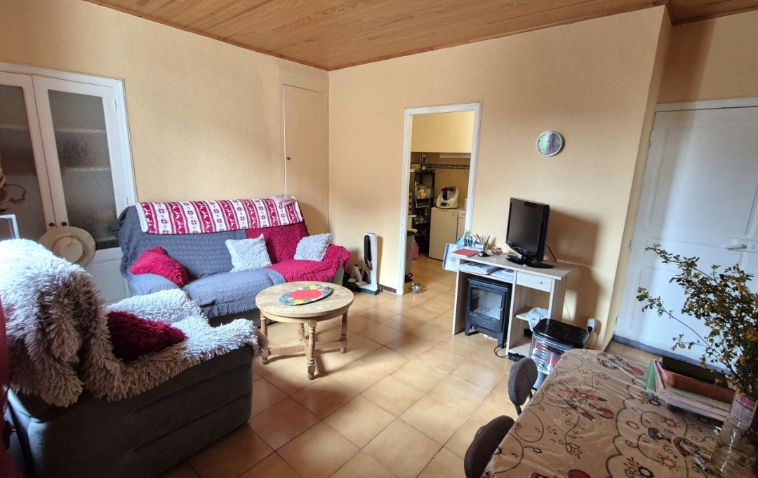 11-34 IMMOBILIER : House | AIGUES-VIVES (34210) | 60 m2 | 99 000 € 