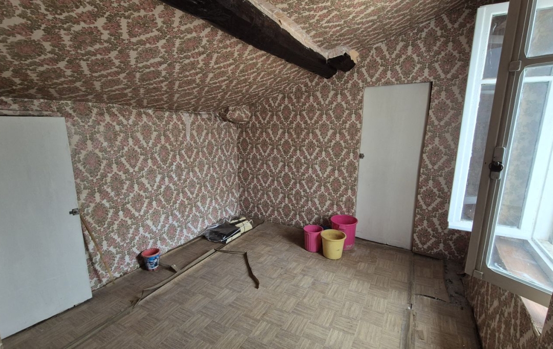 11-34 IMMOBILIER : House | AIGUES-VIVES (34210) | 60 m2 | 99 000 € 