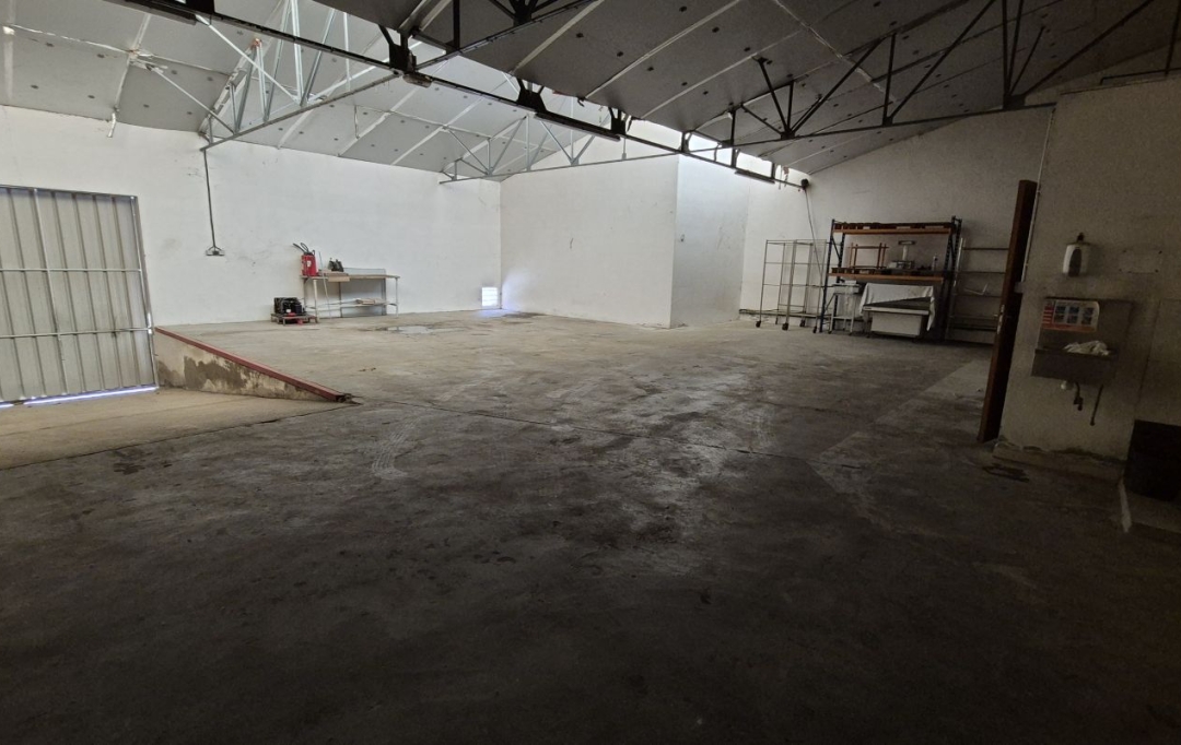 11-34 IMMOBILIER : Building | OLONZAC (34210) | 236 m2 | 299 000 € 