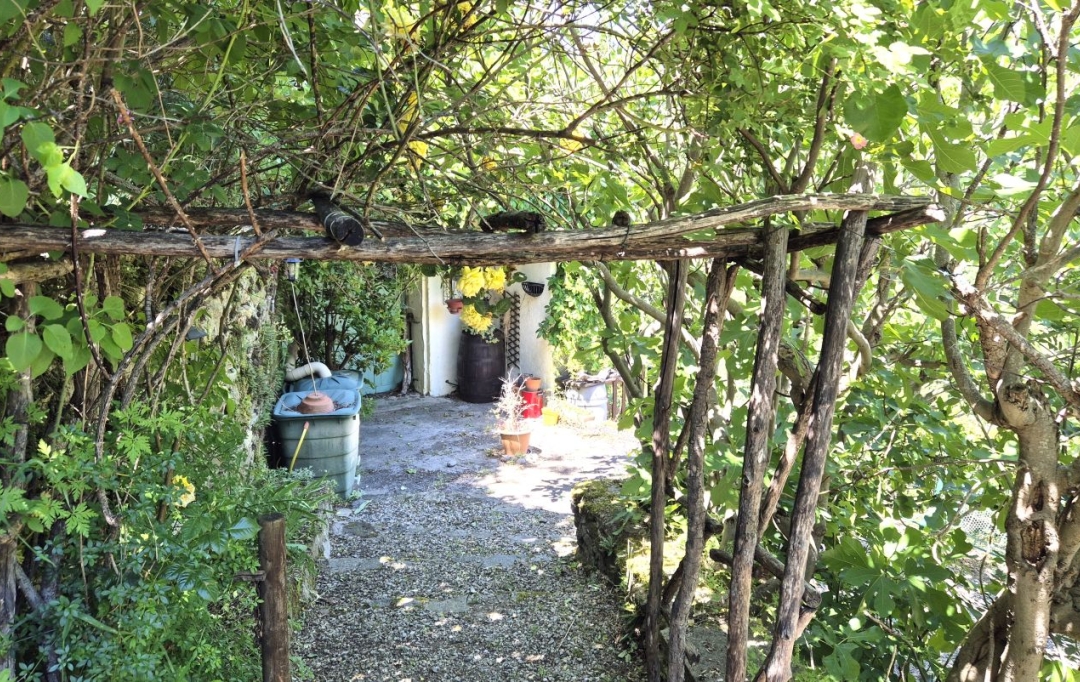 11-34 IMMOBILIER : House | CASSAGNOLES (34210) | 207 m2 | 219 000 € 