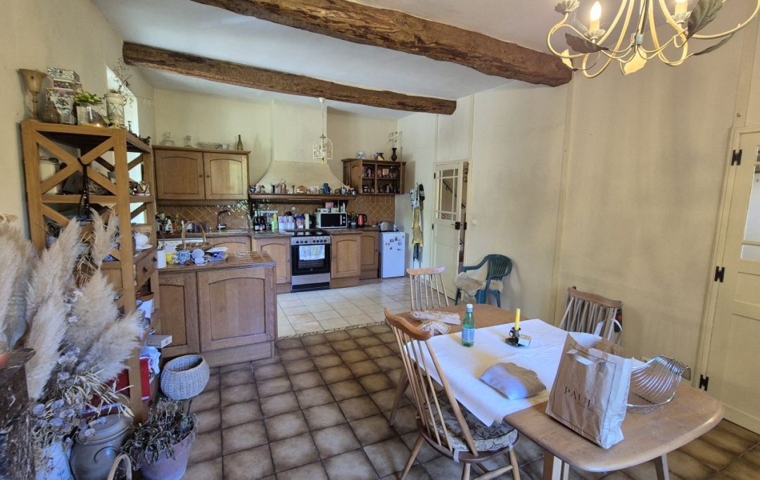 11-34 IMMOBILIER : House | CASSAGNOLES (34210) | 207 m2 | 219 000 € 