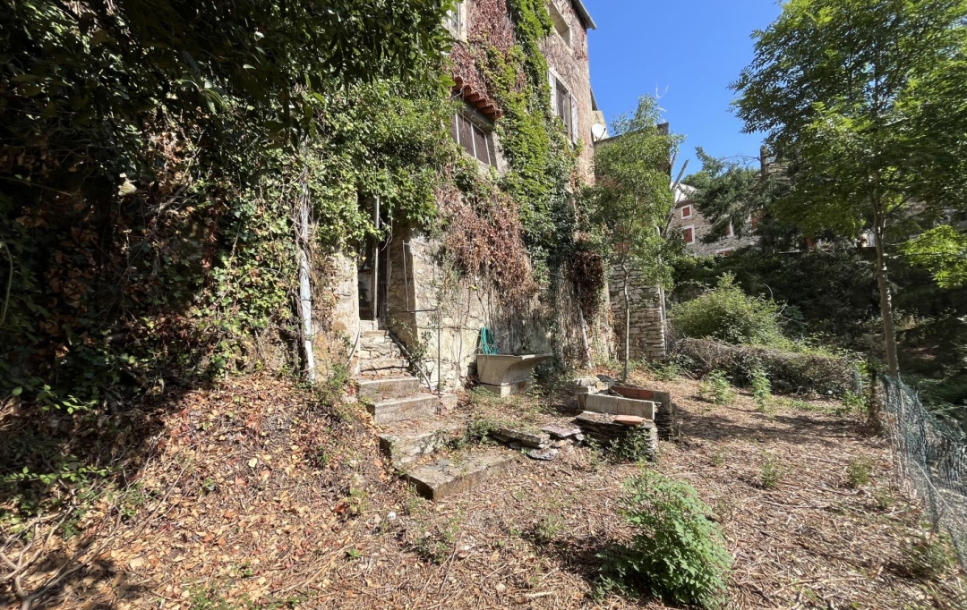 11-34 IMMOBILIER : House | CASSAGNOLES (34210) | 178 m2 | 107 000 € 