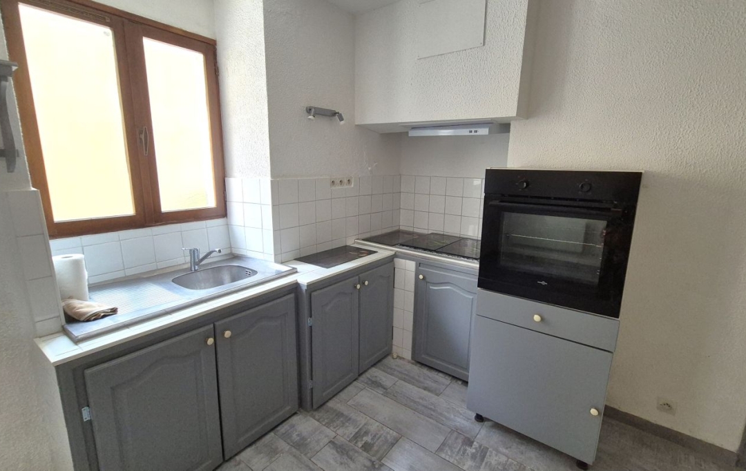 11-34 IMMOBILIER : House | OLONZAC (34210) | 60 m2 | 65 000 € 