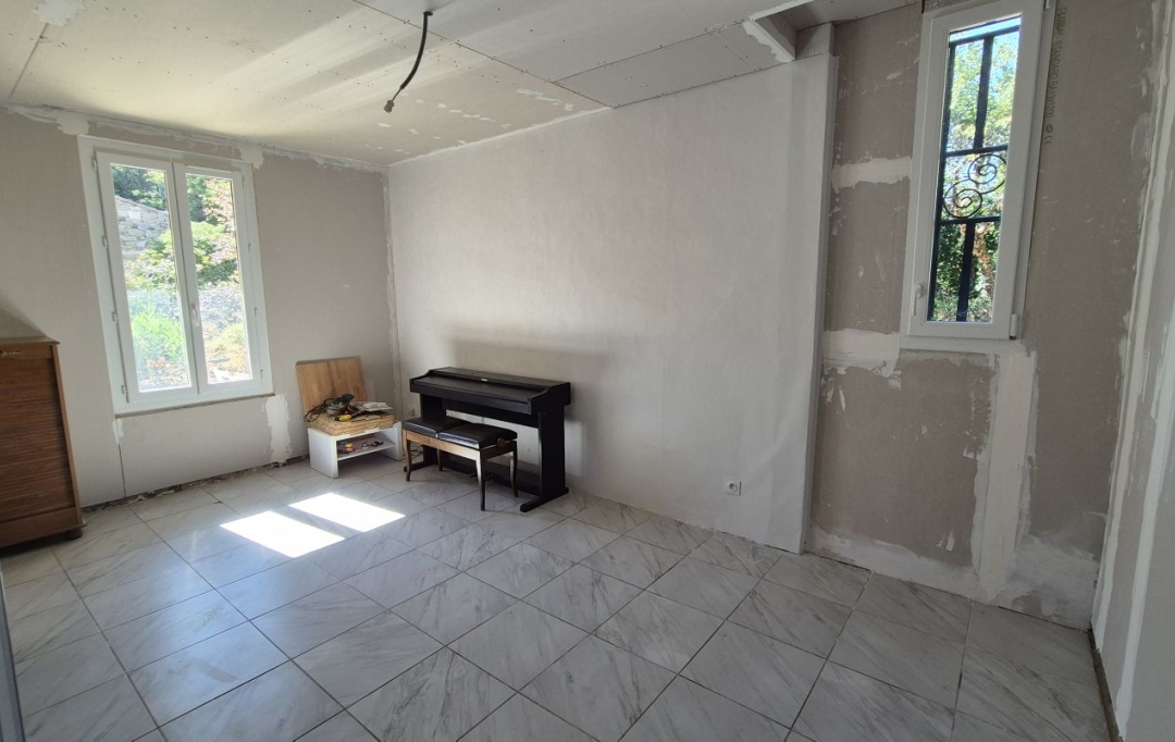 11-34 IMMOBILIER : Maison / Villa | FELINES-MINERVOIS (34210) | 211 m2 | 138 000 € 