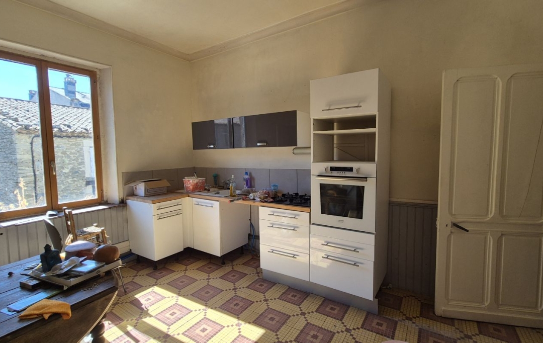 11-34 IMMOBILIER : Maison / Villa | FELINES-MINERVOIS (34210) | 211 m2 | 138 000 € 