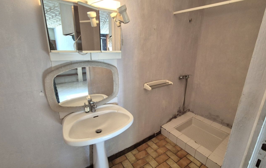 11-34 IMMOBILIER : House | OLONZAC (34210) | 97 m2 | 59 000 € 