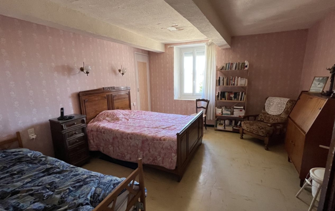 11-34 IMMOBILIER : Maison / Villa | OUPIA (34210) | 148 m2 | 129 000 € 