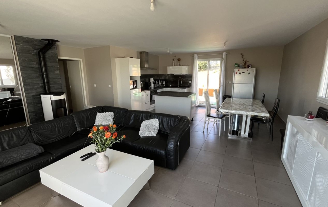 11-34 IMMOBILIER : House | VILLENEUVE-MINERVOIS (11160) | 90 m2 | 219 000 € 