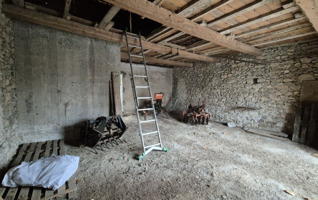 11-34 IMMOBILIER : Parking | PARAZA (11200) | 63 m2 | 64 000 € 