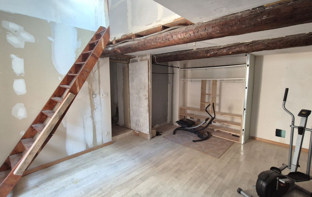 11-34 IMMOBILIER : House | OLONZAC (34210) | 130 m2 | 79 000 &euro; 