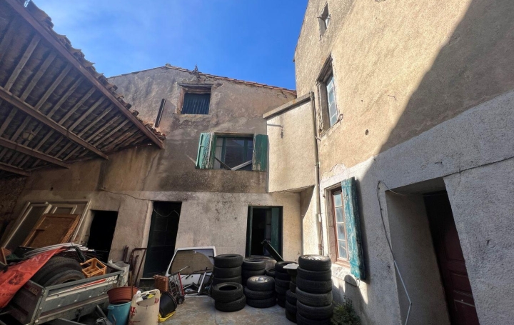  11-34 IMMOBILIER Immeuble | AIGUES-VIVES (34210) | 250 m2 | 59 000 € 