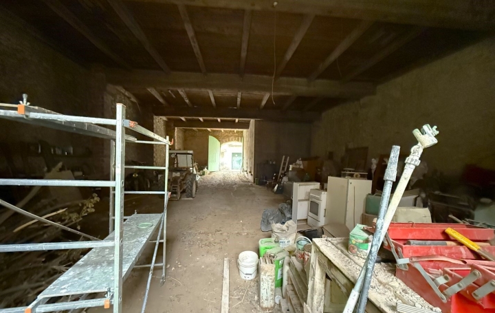  11-34 IMMOBILIER Other | POUZOLS-MINERVOIS (11120) | 520 m2 | 109 000 € 