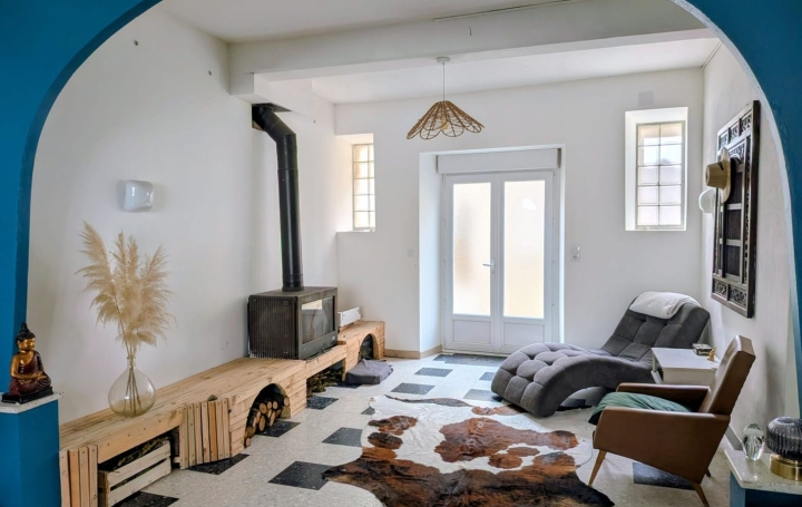 Maison de village   PUICHERIC  148 m2 98 000 € 