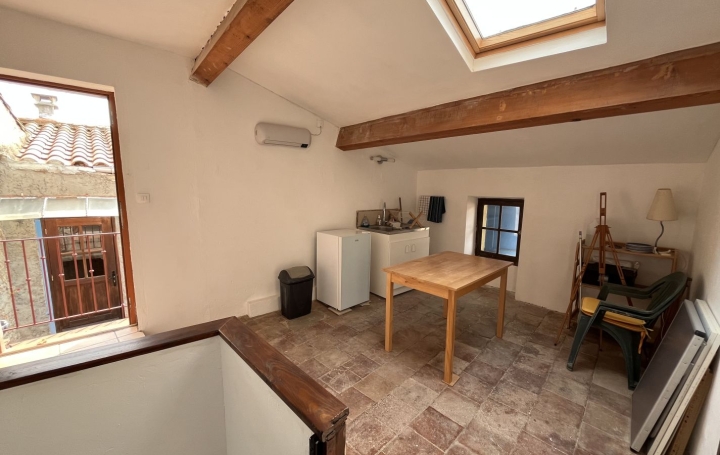 Maison de village   OLONZAC  168 m2 156 000 € 