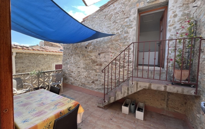 Maison de village   OLONZAC  168 m2 156 000 € 