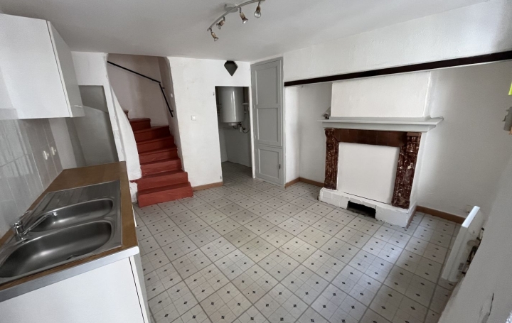 Maison de village  AZILLE  45 m2 45 000 €  Maison de village   AZILLE  45 m2 45 000 €