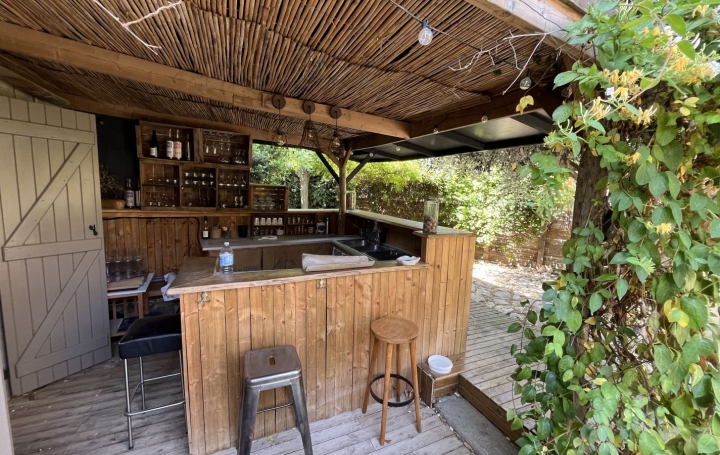 Maison   CESSERAS  105 m2 215 000 € 